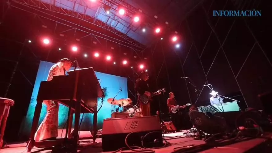 Así ha sido el concierto de The Waterboys en Muelle Live, en Alicante