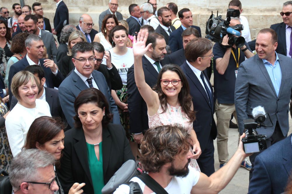 Recepción en la Generalitat tras la toma de posesión de Ximo Puig