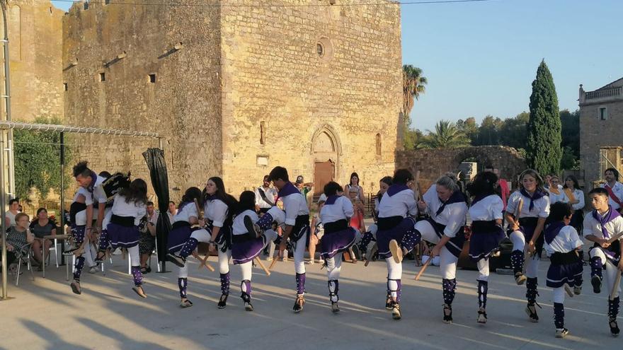 Kontra Pelo i Lia Jensen obren amb la Nit Jove la festa de Sant Miquel de Fluvià