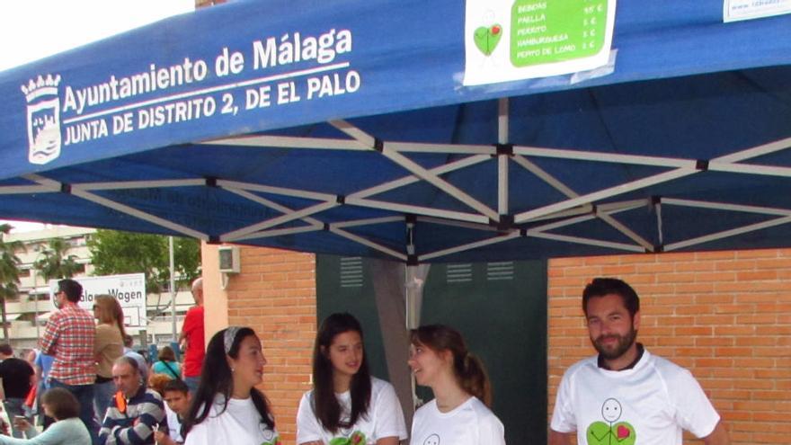 Stand informativo de la Fundación Luis Olivares.