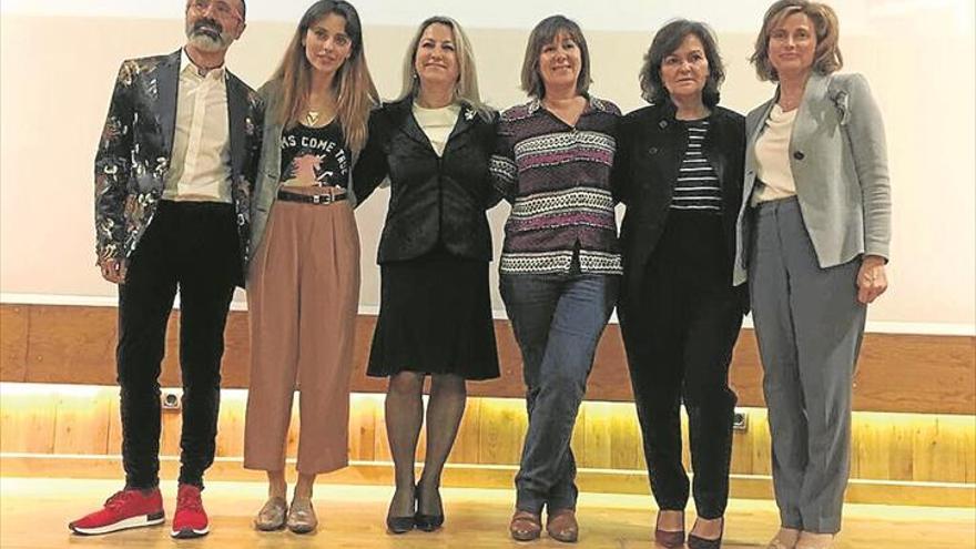 premios de las mujeres progresistas para carmen calvo y octavio salazar