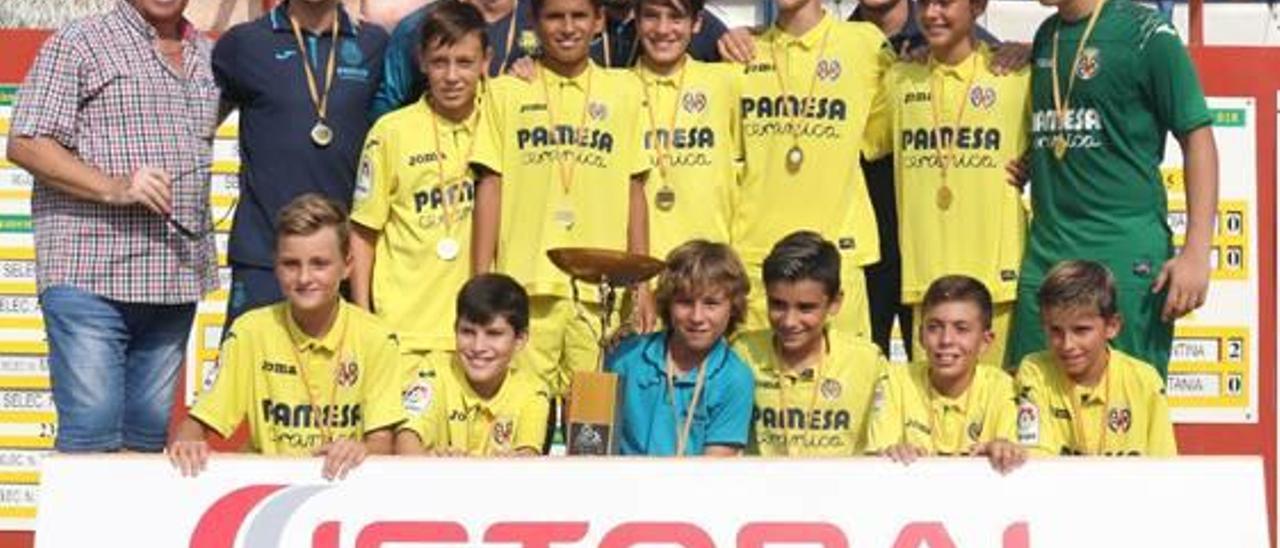 El Villarreal sorprendió y acabó con el título del Promesas.