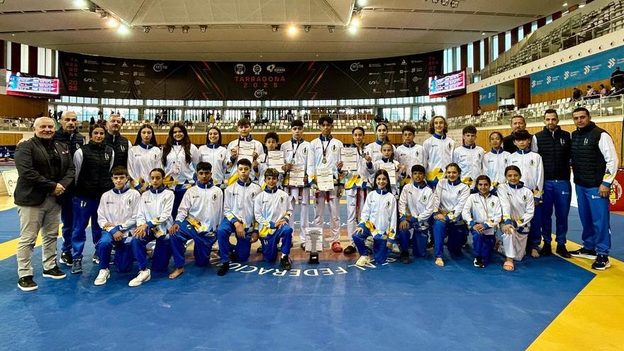 Una medalla de oro, tres de plata y cinco bronces en los Campeonatos de España Junior y Cadete de Taekwondo