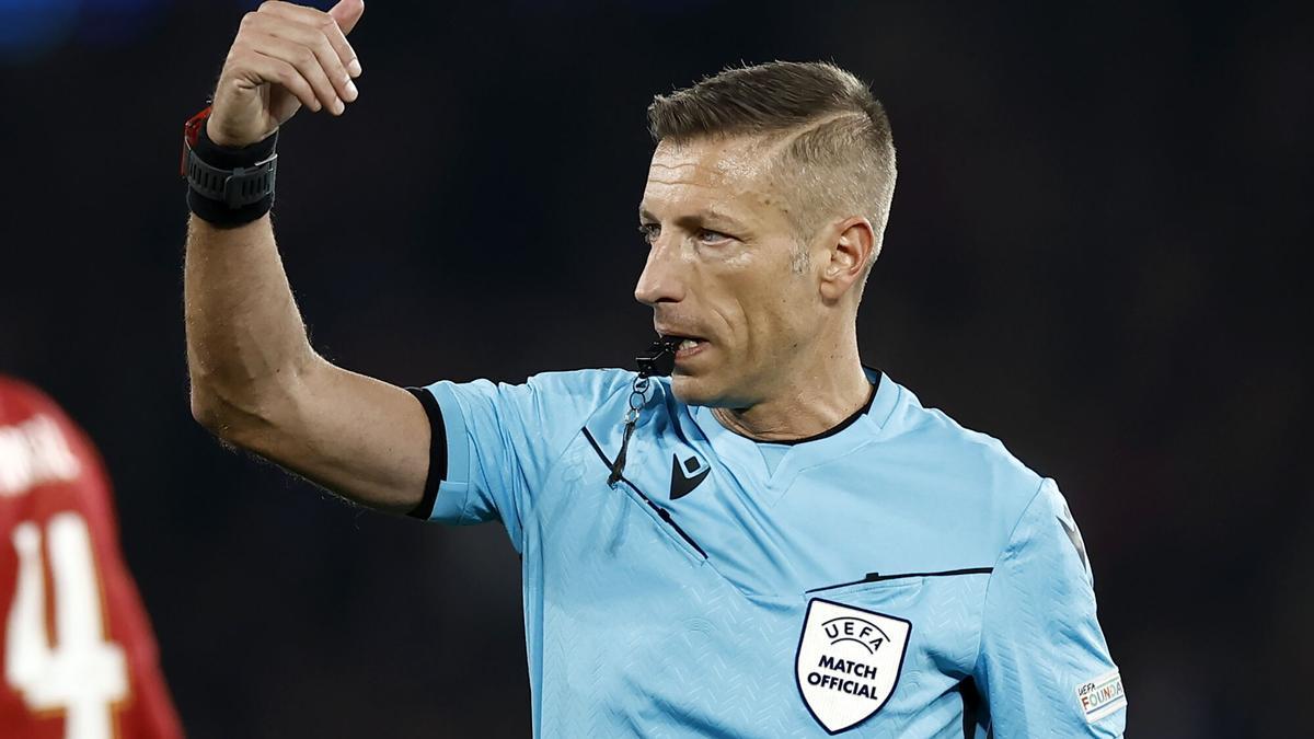 Davide Massa, durante un partido de Champions