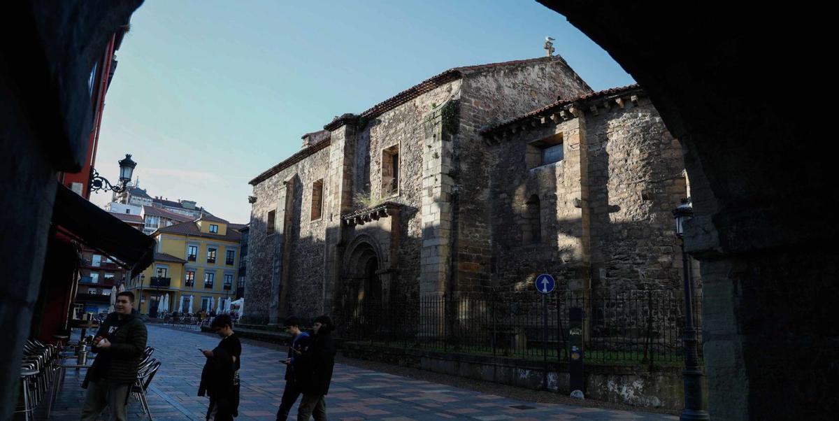 La iglesia vieja de Sabugo en una imagen de archivo. | M. VILLAMUZA