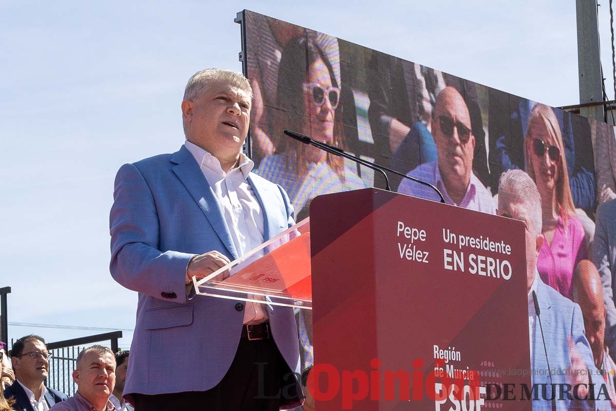 Presentación de José Vélez como candidato del PSOE a la presidencia de la Comunidad