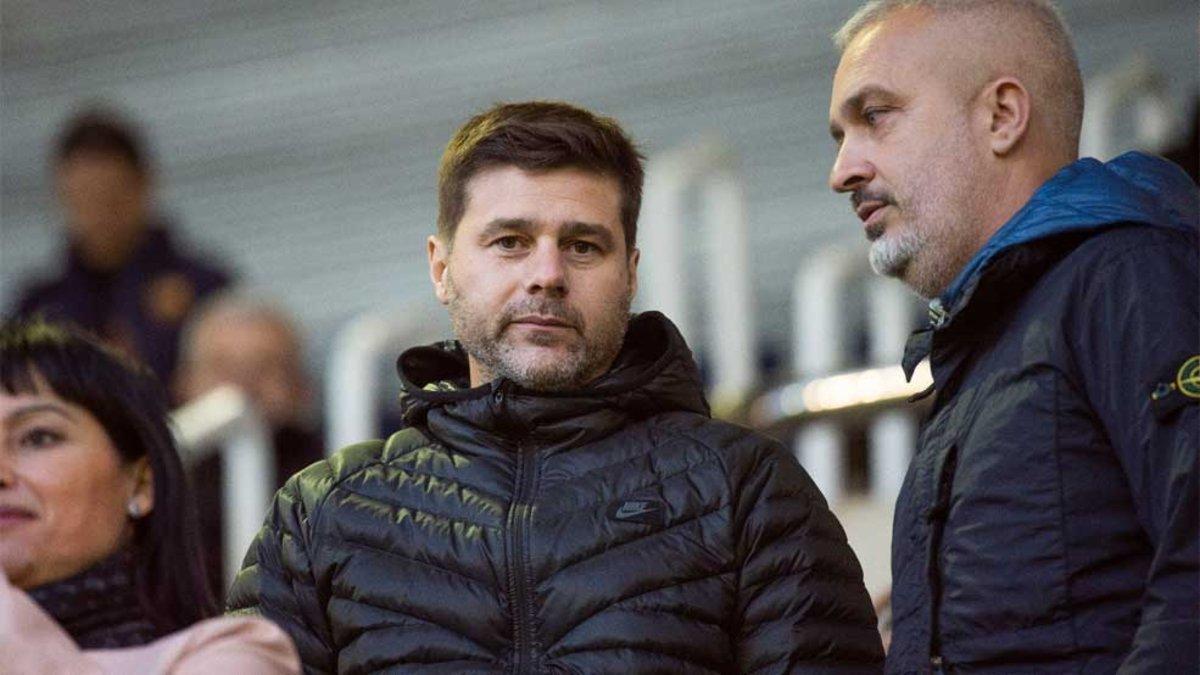 Pochettino, junto a Álex García, en el Mini Estadi