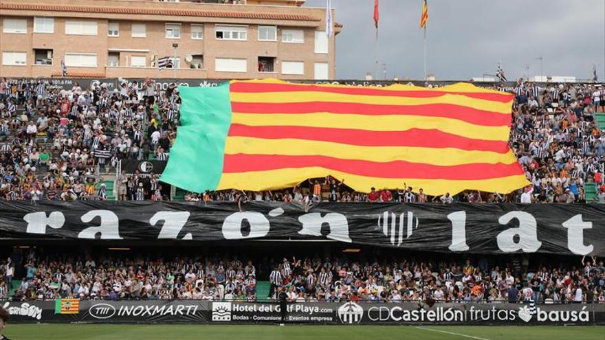 Castalia, a por una entrada de las de antes