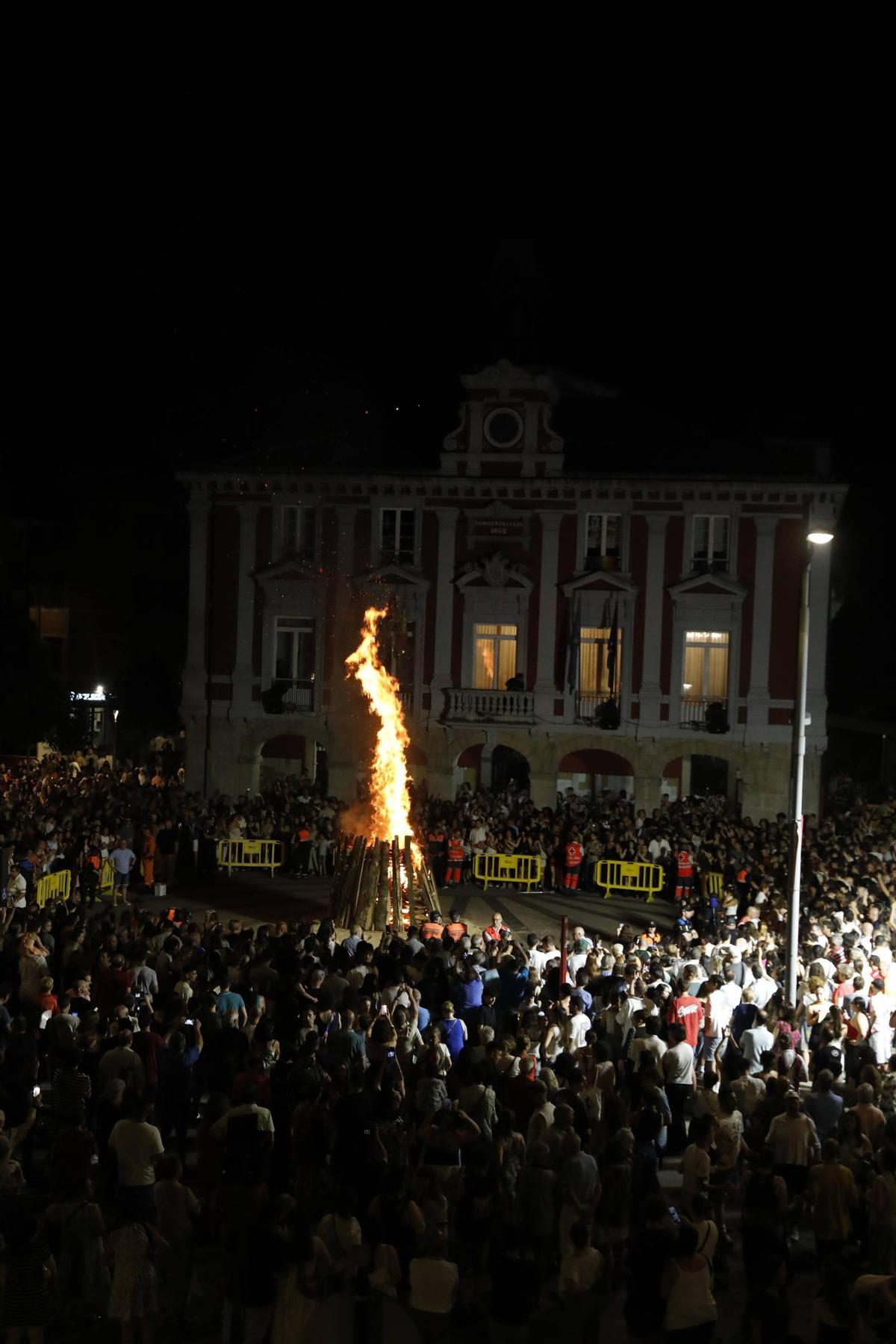 Mieres arde por San Xuan