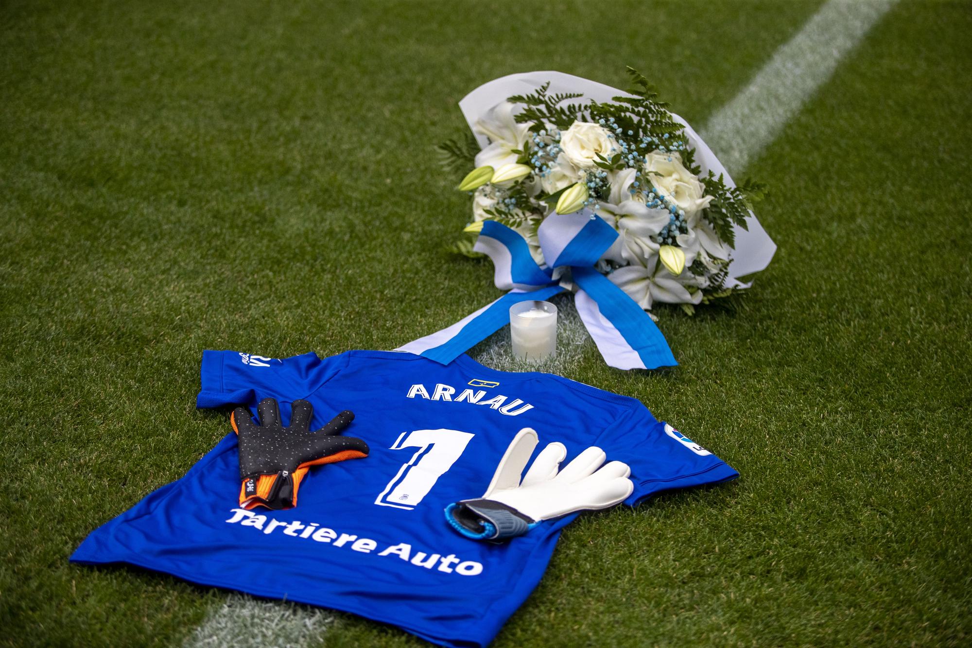 Las imágenes el homenaje a Arnau en el Tartiere