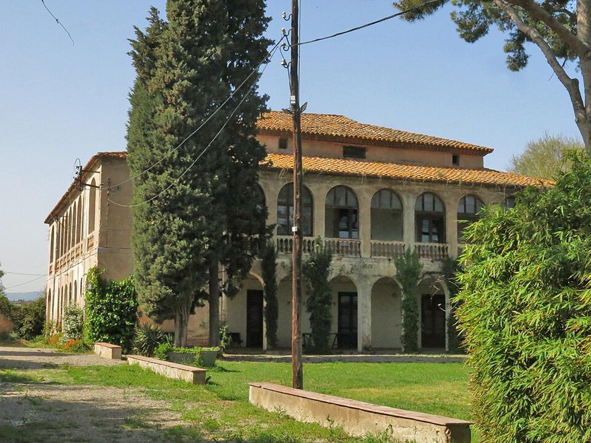 La masia de Can Cordelles (Cerdanyola del Vallès).