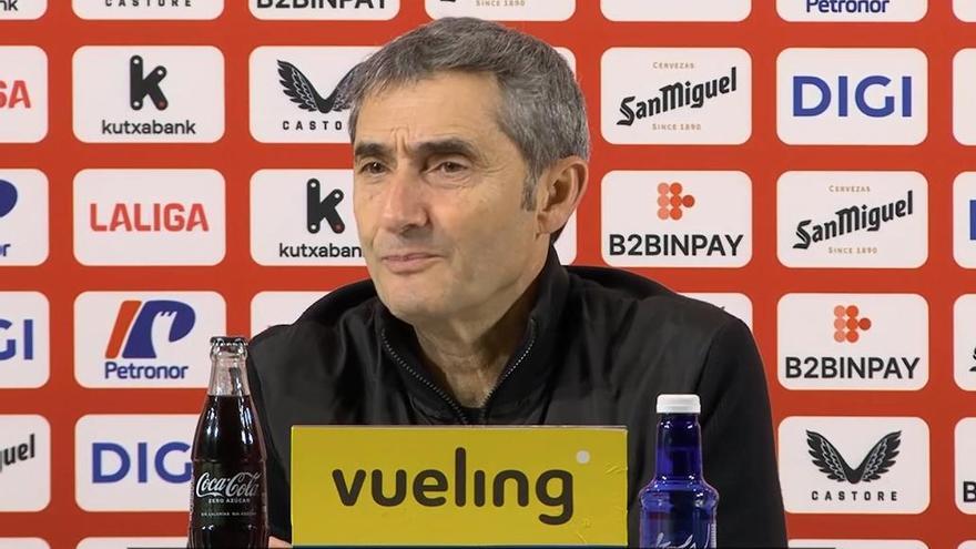 Valverde: "Sigo el ejemplo del Villarreal; brindar con champán al llegar a 42 puntos"