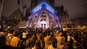 La Sagrada Família recrea la Passió de Crist amb un espectacular mapping de llums i música: dates i horaris