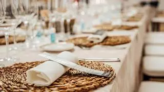 La feria de bodas y comuniones vuelve a la Vall d’Uixó con desfiles y más de 2.000 euros en premios