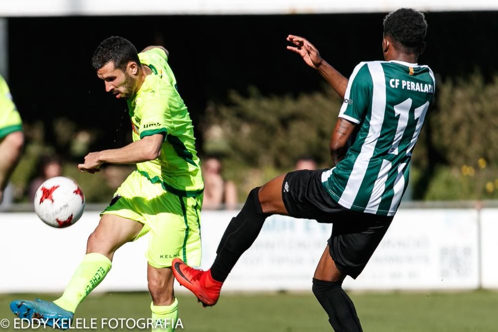 El Elche vuelve a las andadas y cae derrotado en Peralada (1-0).