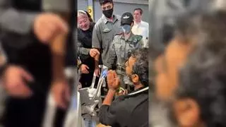 Tensa espera ante la falta de noticias de los tres valencianos detenidos por Israel en un barco de la flotilla