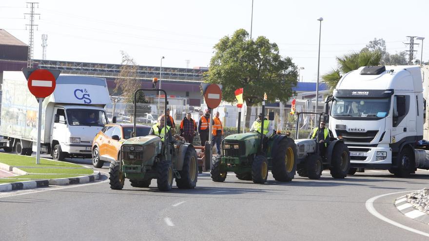 El polígono de Alzira, punto caliente de las tractoradas