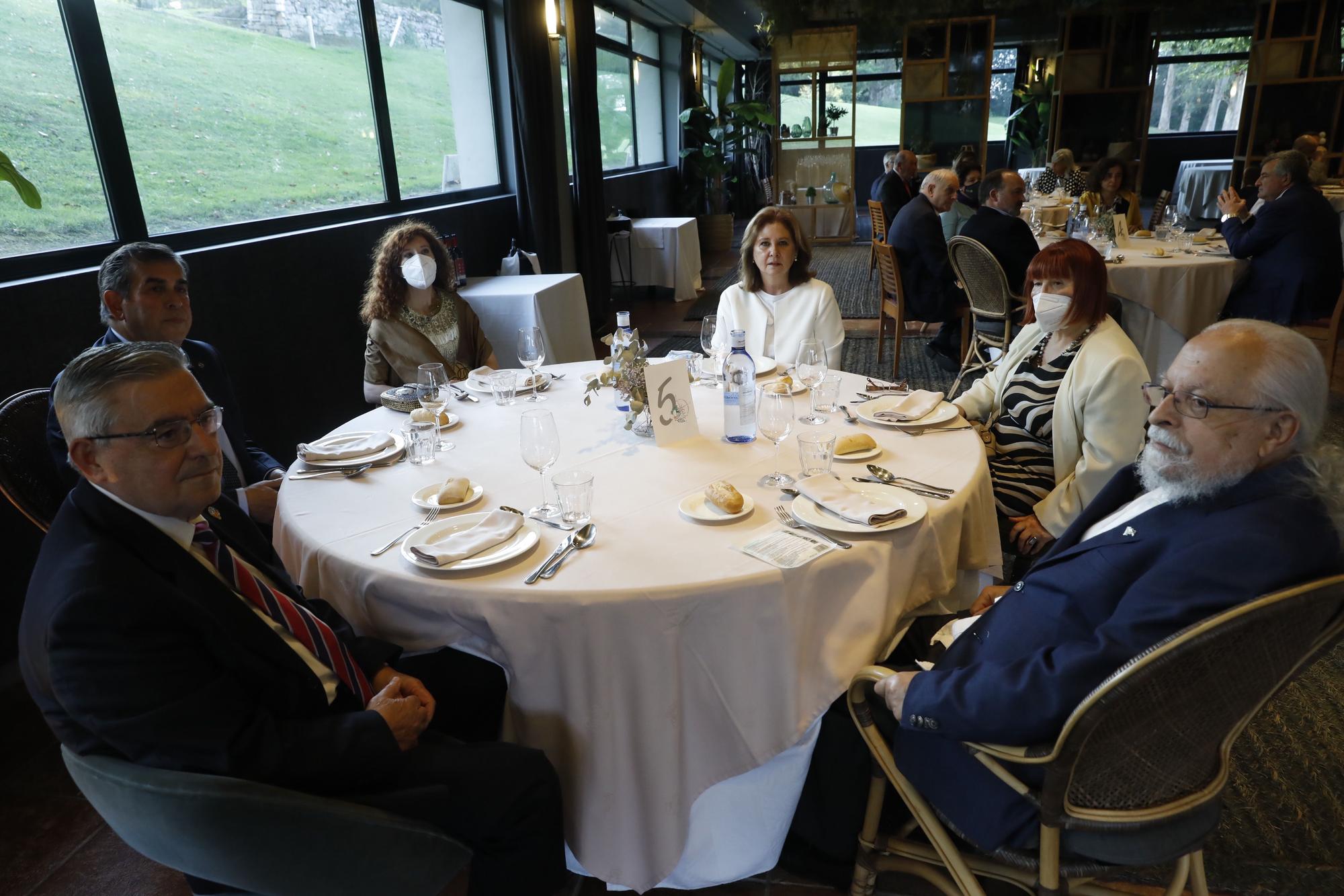 Ceremonia del Club Rotario de Gijón