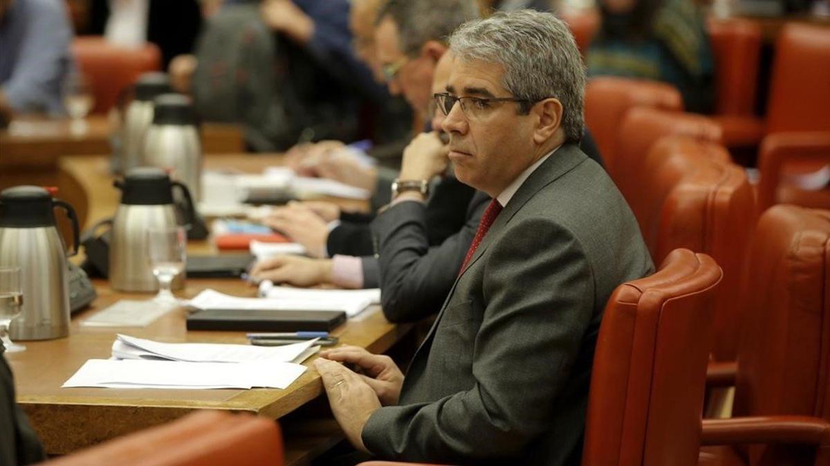 El portavoz del PDECat en el Congreso, Francesc Homs, en una comisión de la Cámara baja.