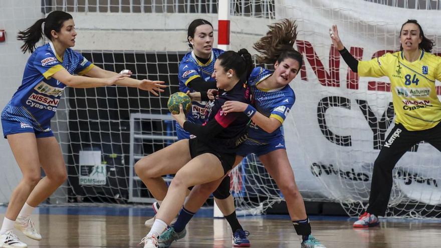 Un Oviedo Balonmano Femenino de récord: suma diez victorias seguidas por primera vez en su historia