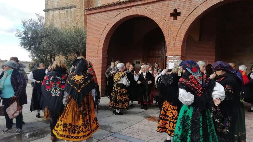 Celebración de las Águedas en Santa Cristina de la Polvorosa.