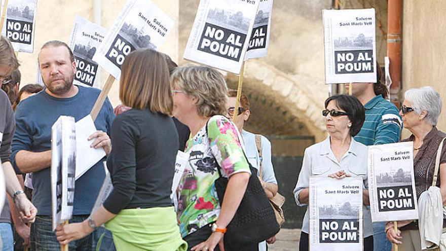 Salvem Sant Martí Vell ha organitzat actes de protesta contra el POUM que està a exposició pública.