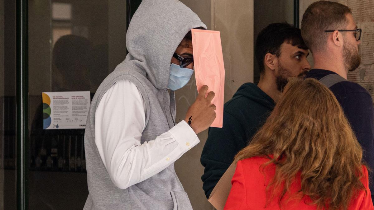 El aficionado del Mallorca acusado de insultos racistas a Vinicius ha declarado ante el juez en Palma