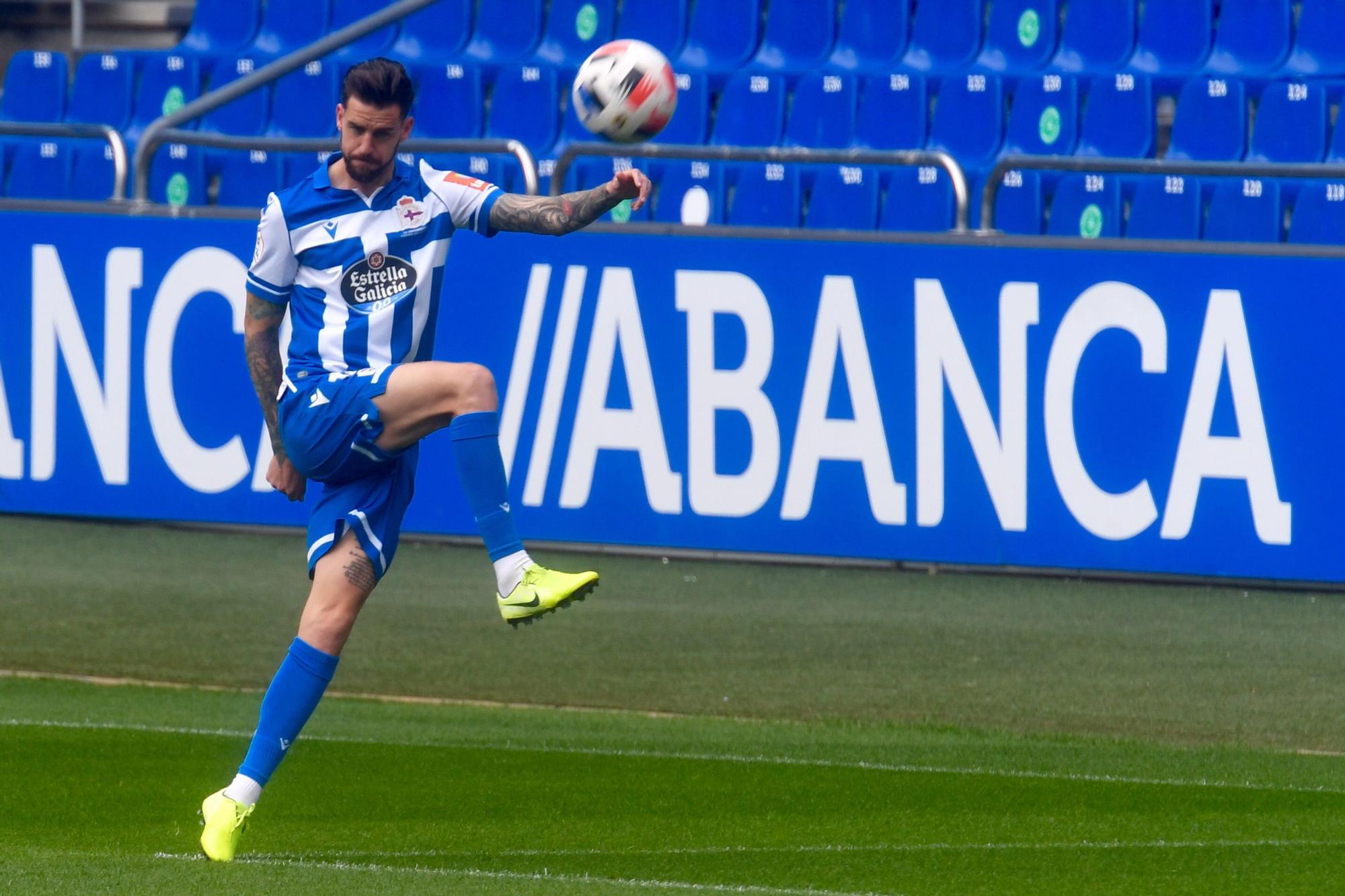 El Dépor prepara en Riazor el partido frente al Numancia en Soria