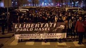 La mare de Pablo Hasél, citada a declarar per organitzar una protesta després de la detenció del seu fill