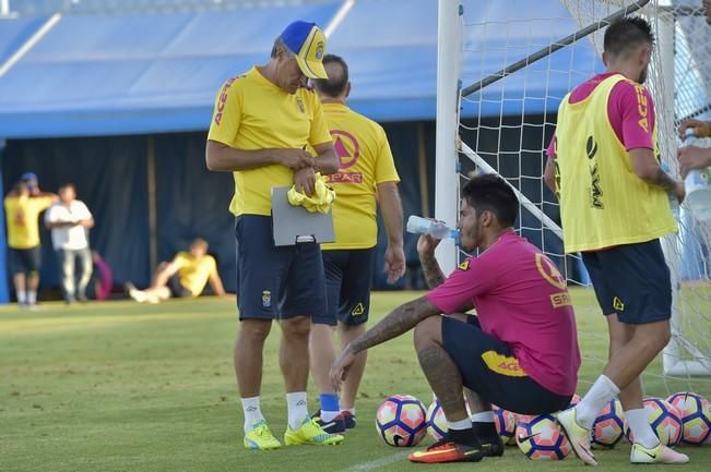 Entrenamiento de la UD Las Palmas en Maspalomas