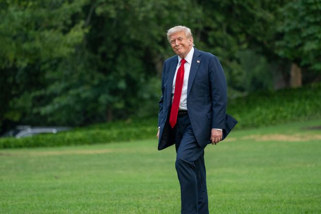 Trump es limita a amenaçar Rússia amb aranzels mentre rearma Ucraïna