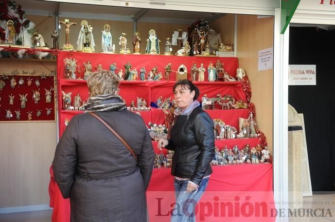 Mercadillo de Artesanía en Alfonso X El Sabio en M