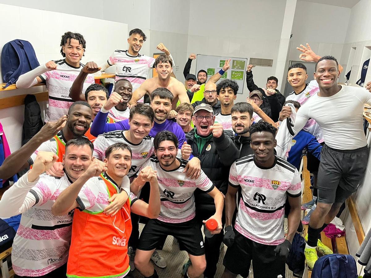 El Nou Jove Castelló asaltó el José Manuel Pesudo frente al Almazora (2-3).