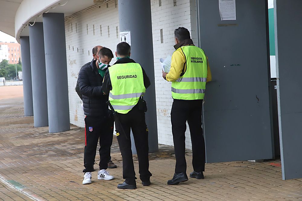 Aficionados asistentes al encuentro Córdoba CF-Tamaraceite