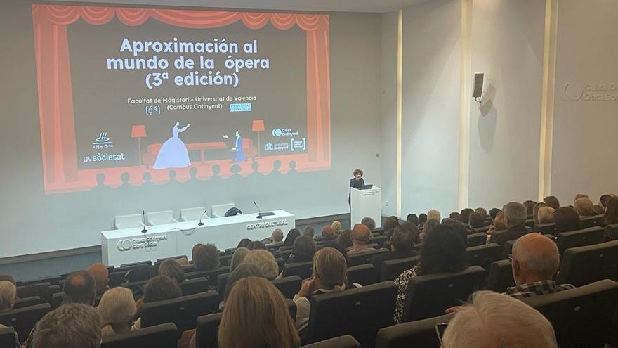 La Nau Gran de Ontinyent organiza un curso de aproximación al mundo de la ópera