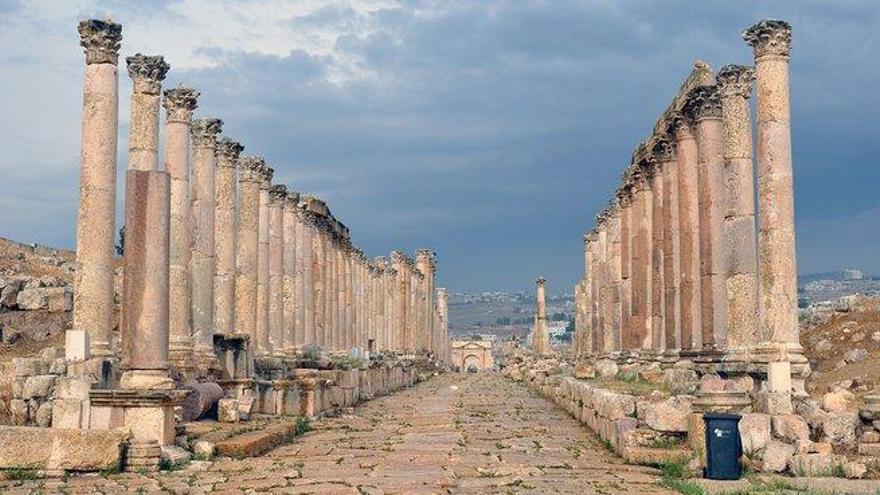 Apuñalados tres turistas españoles en Jordania