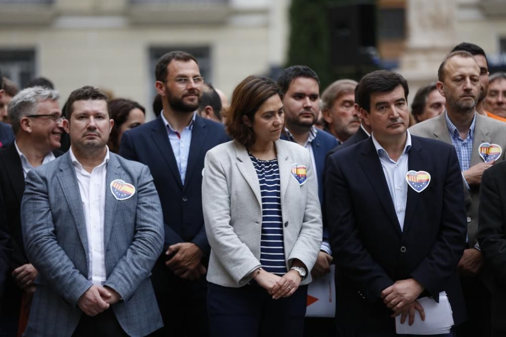 Concentración de Ciudadanos en defensa del Estatuto de Autonomía