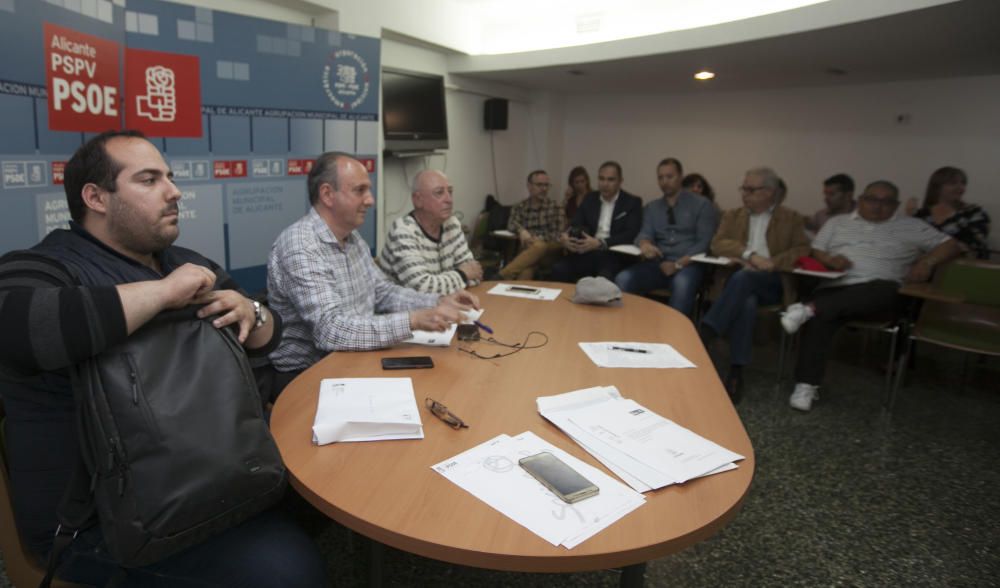 Franco desafía a Puig y releva a Montesinos como portavoz del PSOE en el Ayuntamiento de Alicante