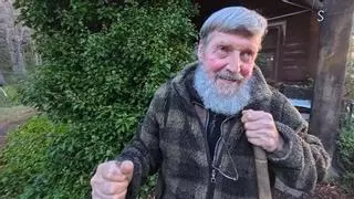 Iván Moricz (84 años) lleva media vida aislado del mundo en una cabaña: "Pienso que la soledad no existe, me gusta estar conmigo y eso es suficiente para mí"