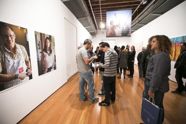 EXPOSICIÓN "LOS COLORES DEL VINO"