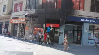 Un grup ultra reivindica l’atac a la seu del PSPV