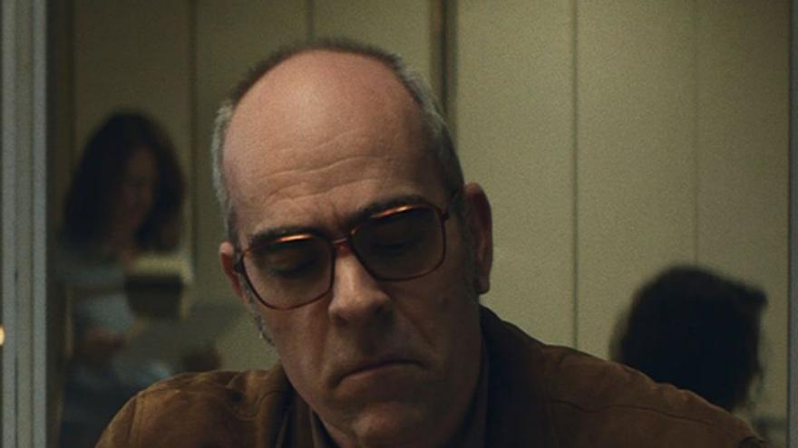 Luis Tosar da vida a Sabino, un policía franquista con matices.  | |  JULIO  VERGNER