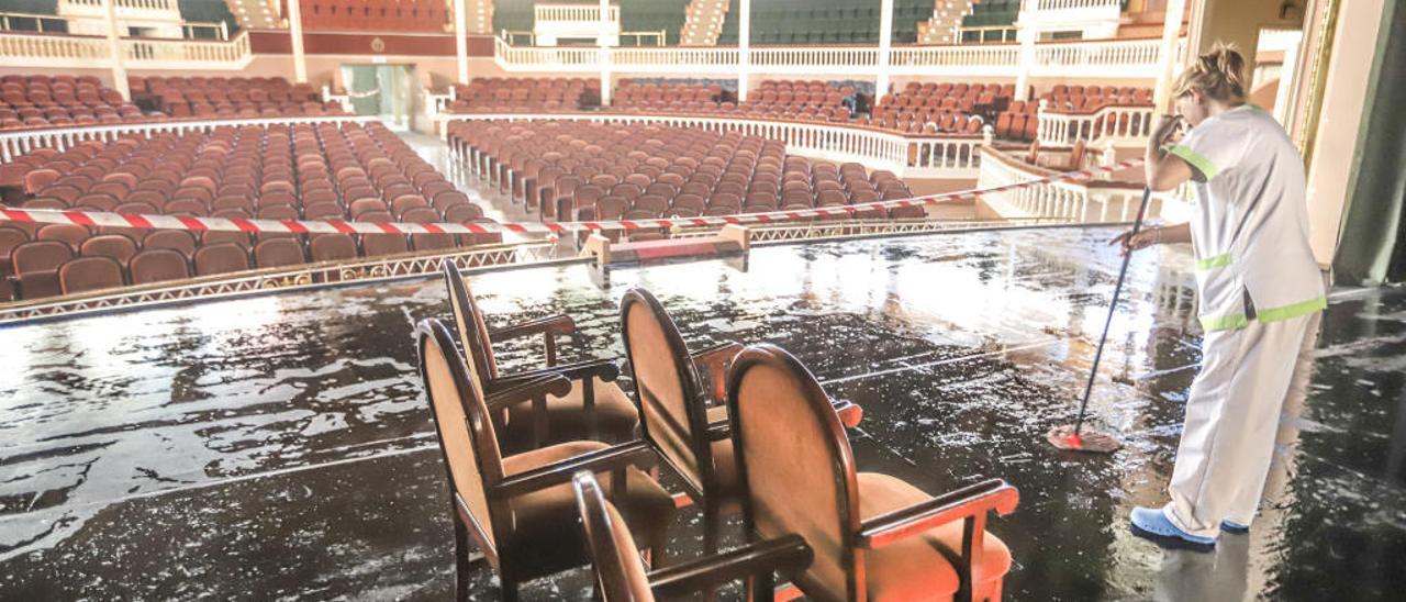 Las inundaciones inutilizan el Teatro Circo durante el próximo trimestre