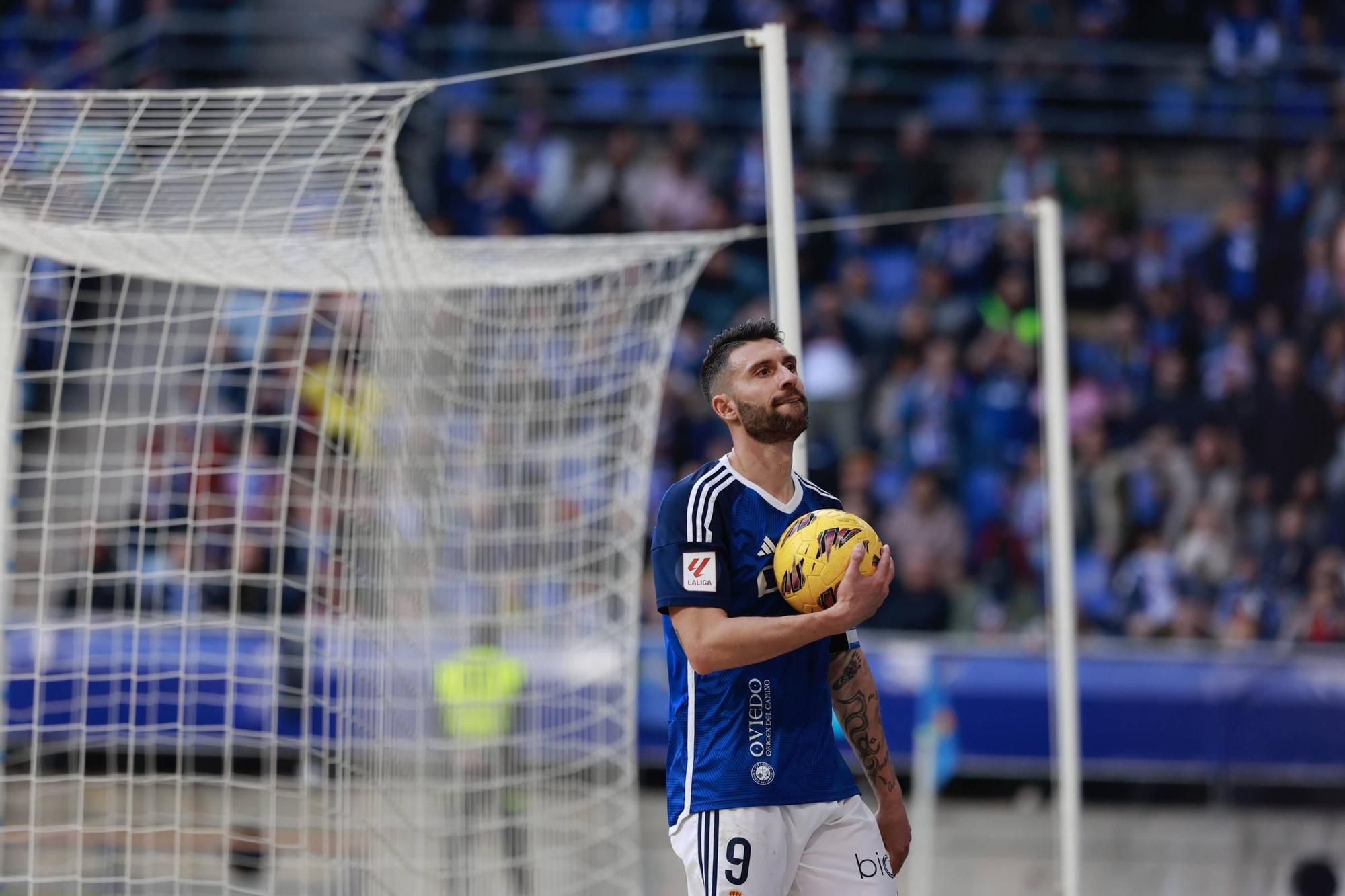 Así fue el partido entre el Real Oviedo y el Eldense