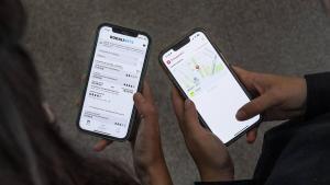 Barcelona 04/04/2025 App Transporta’m y Rodalinets para tener información sobre el estado de Rodalies en tiempo real Fotografía de Ferran Nadeu