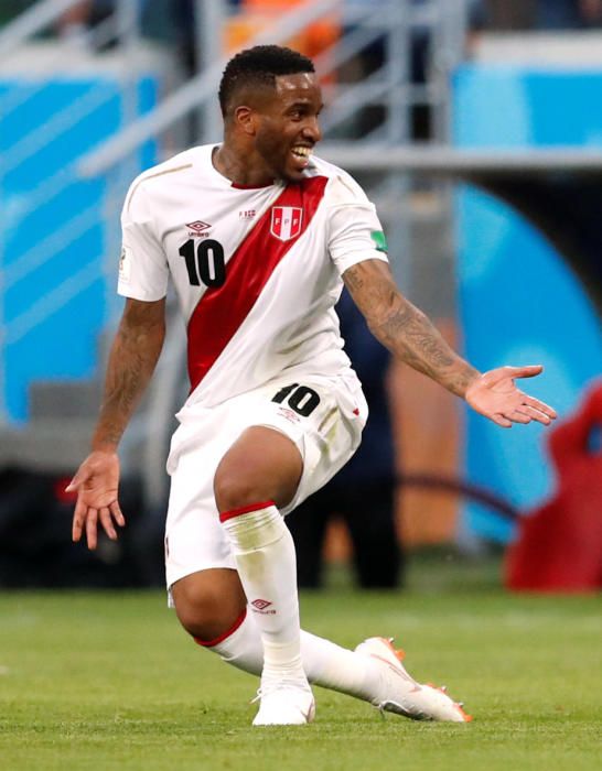 Les imatges del Perú-Dinamarca (0-1)