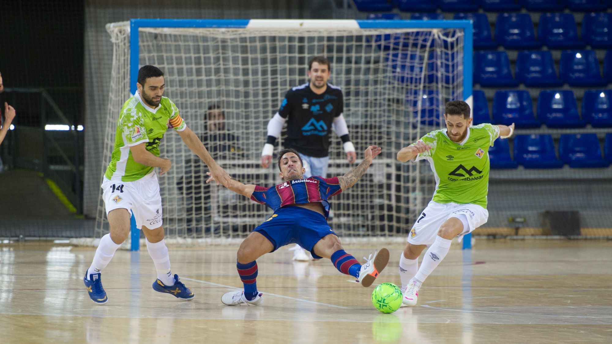 El Palma Futsal pierde en su visita al Palau Blaugrana