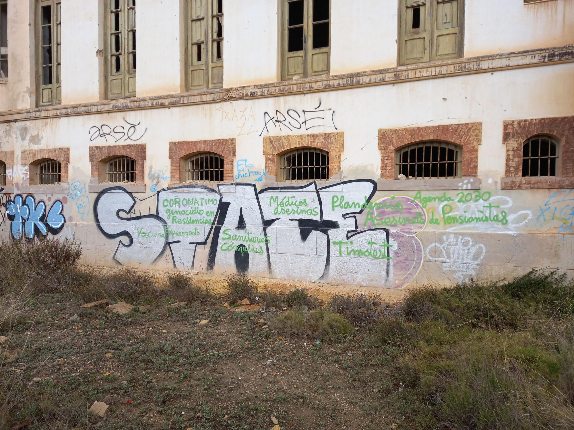 Aigües pone cerco al vandalismo, el espiritismo y el botellón en el Balneario