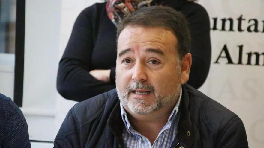 Una concejala del PSOE de Almoradí acusa al secretario general del partido, Jaime Pérez, de supuestas amenazas