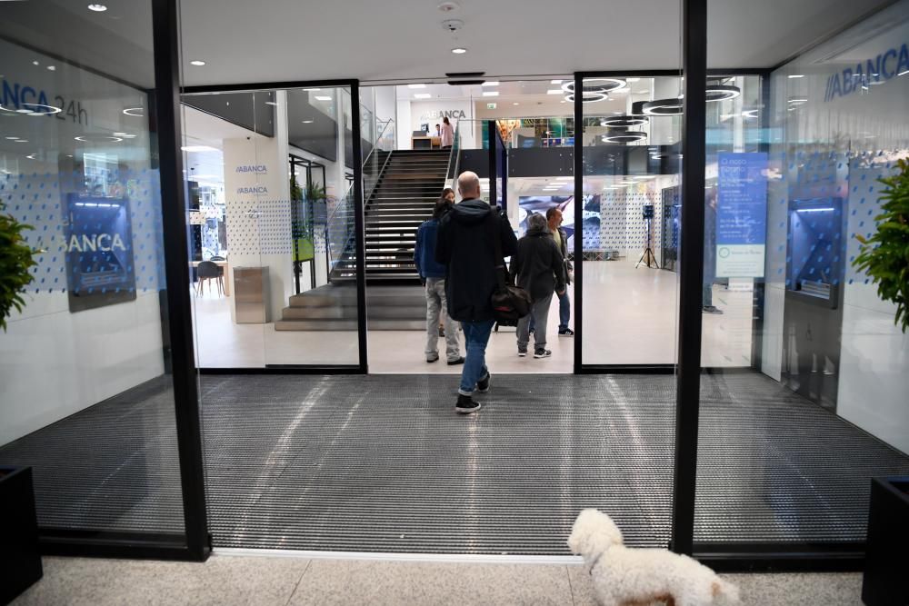 Escotet en la sede central de Abanca en A Coruña